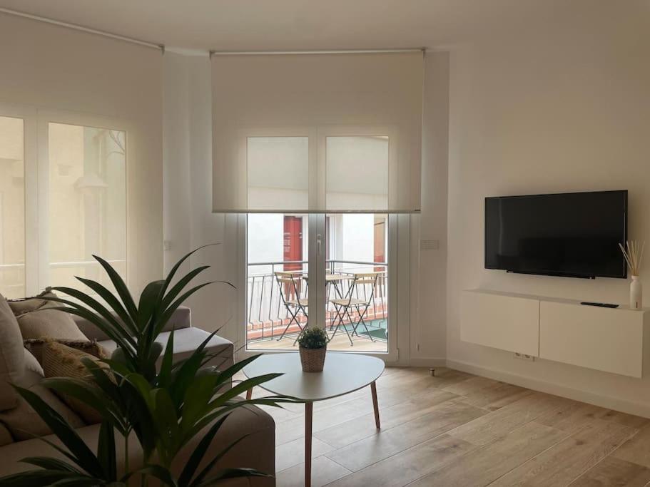 Apartamento Nuevo Centrico Frente Al Mar En Palamós Εξωτερικό φωτογραφία